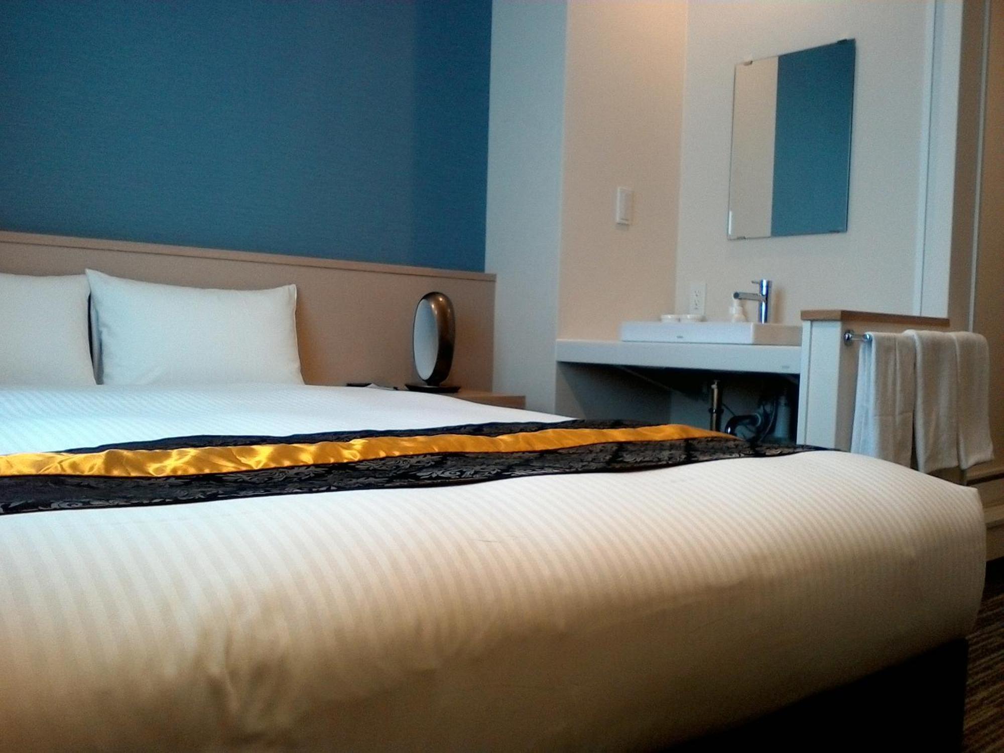 Bande Hotel Osaka Esterno foto